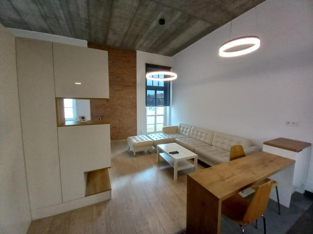 Entrez Apartments Bastova - City Centre Кошице Экстерьер фото