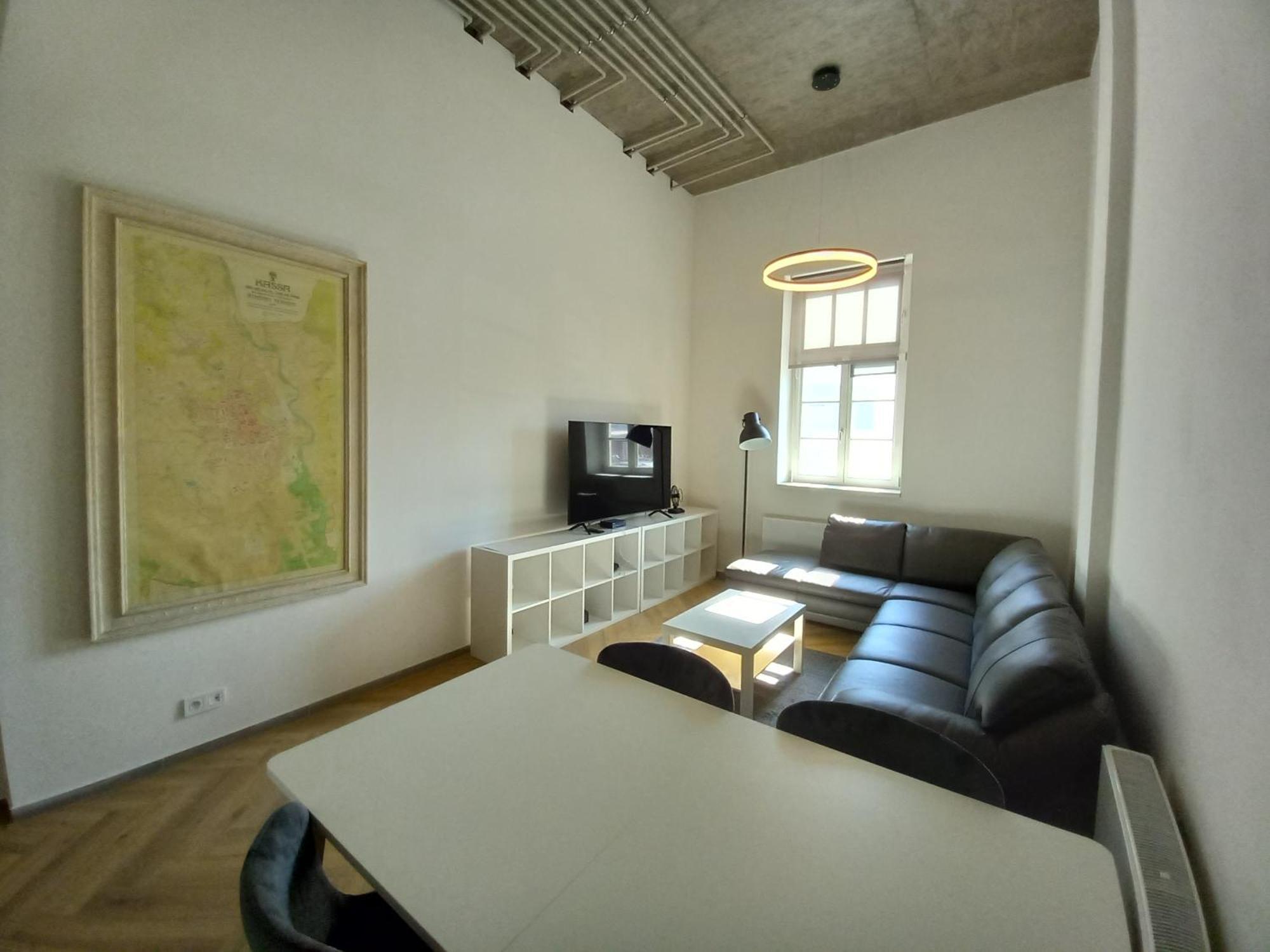Entrez Apartments Bastova - City Centre Кошице Экстерьер фото