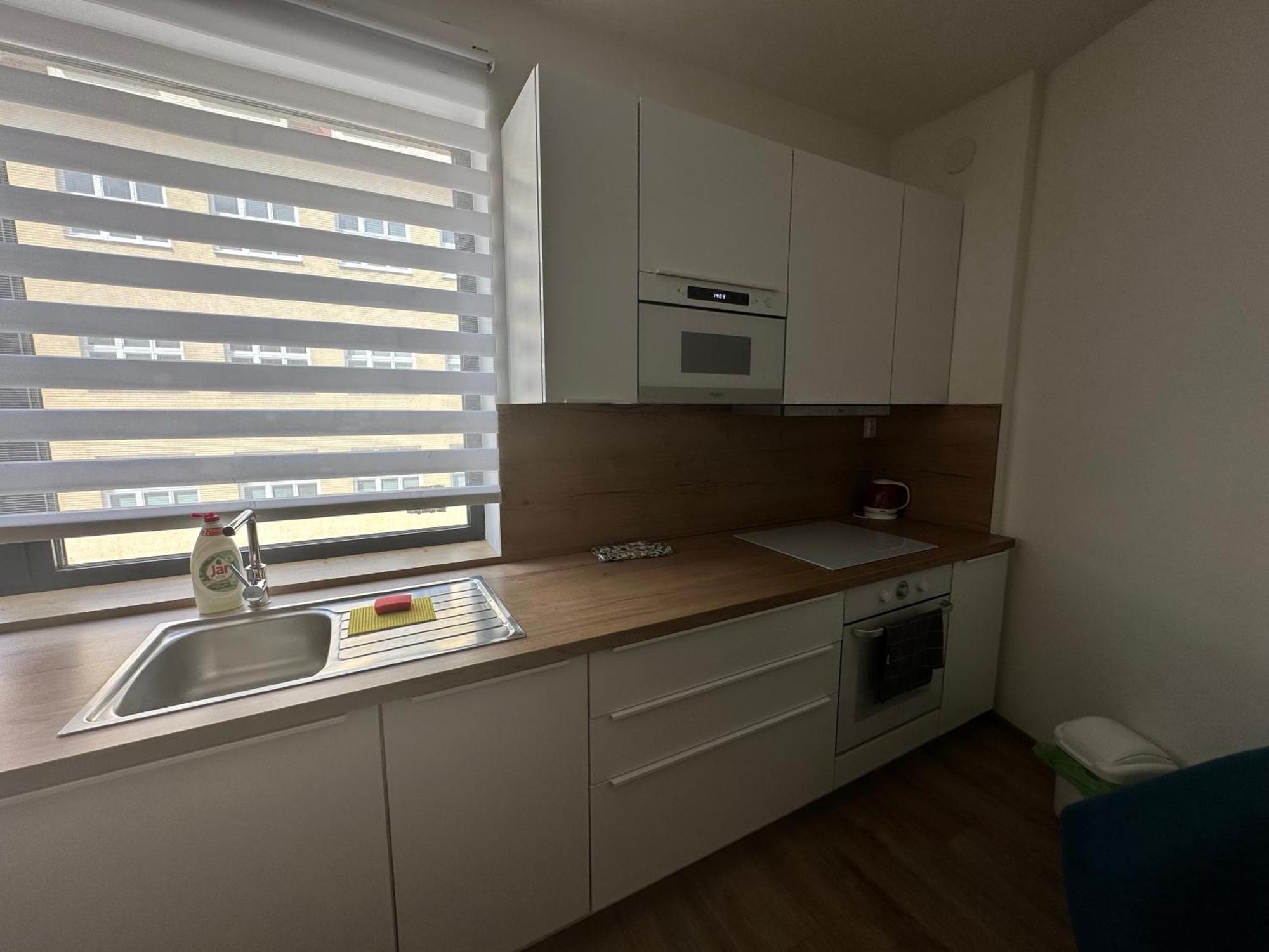 Entrez Apartments Bastova - City Centre Кошице Экстерьер фото