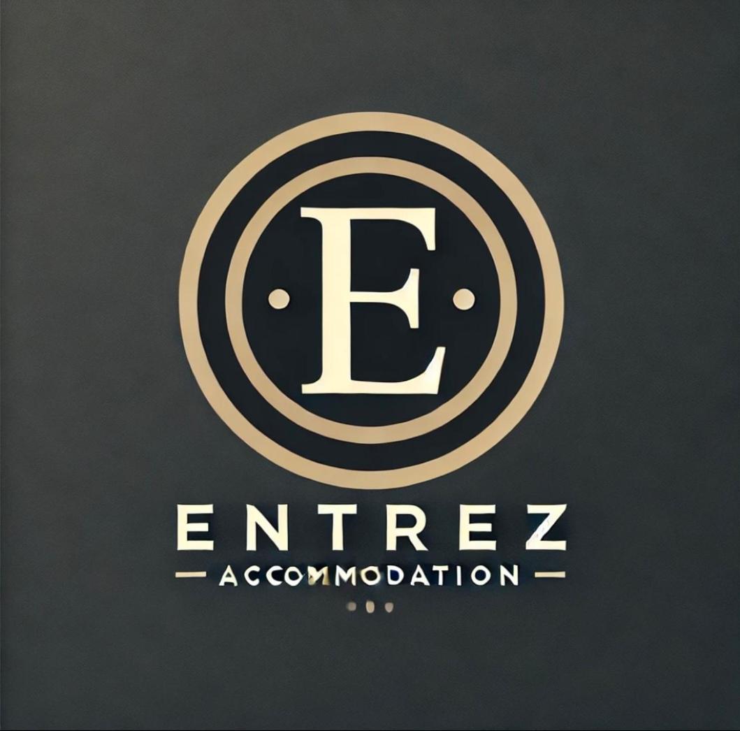 Entrez Apartments Bastova - City Centre Кошице Экстерьер фото
